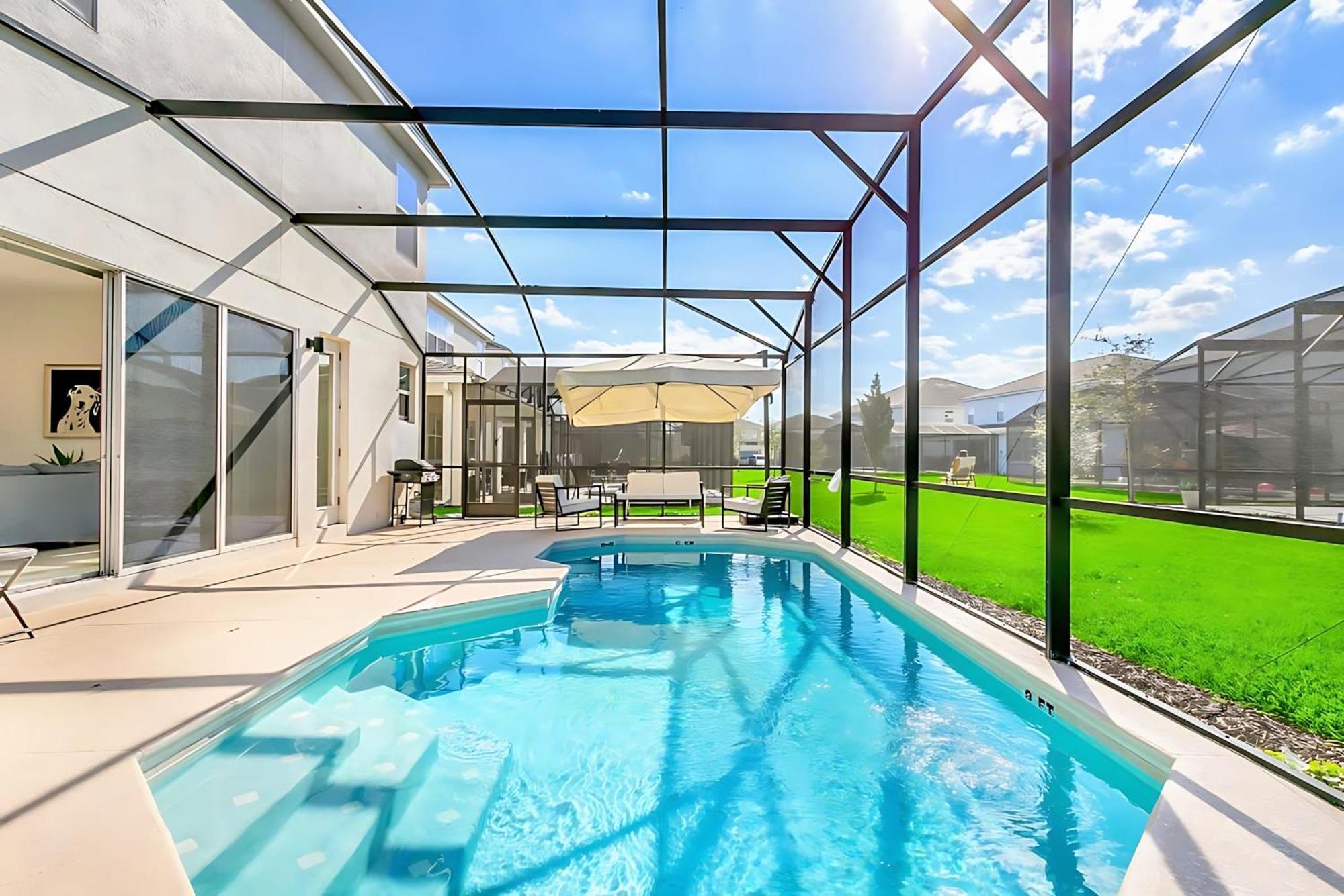 10br Luxury Near W Pool & Games Kissimmee